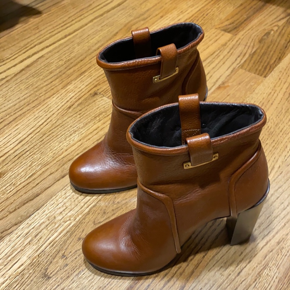 Brown leather Rachel Zoe booties
